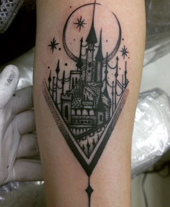 castillo estilo puntillismo