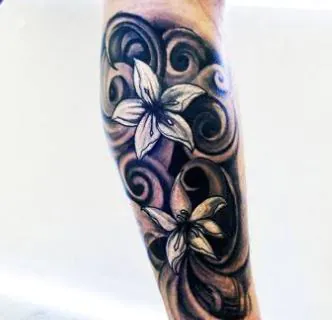 tatuaje de flores black and gray