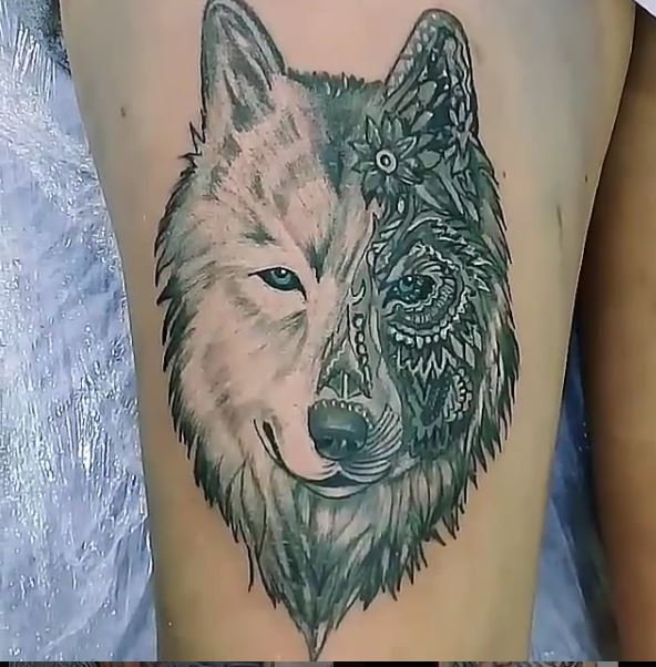 tatuaje de lobo realista