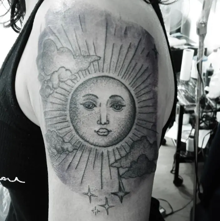 tatuajes estilo linea fina
