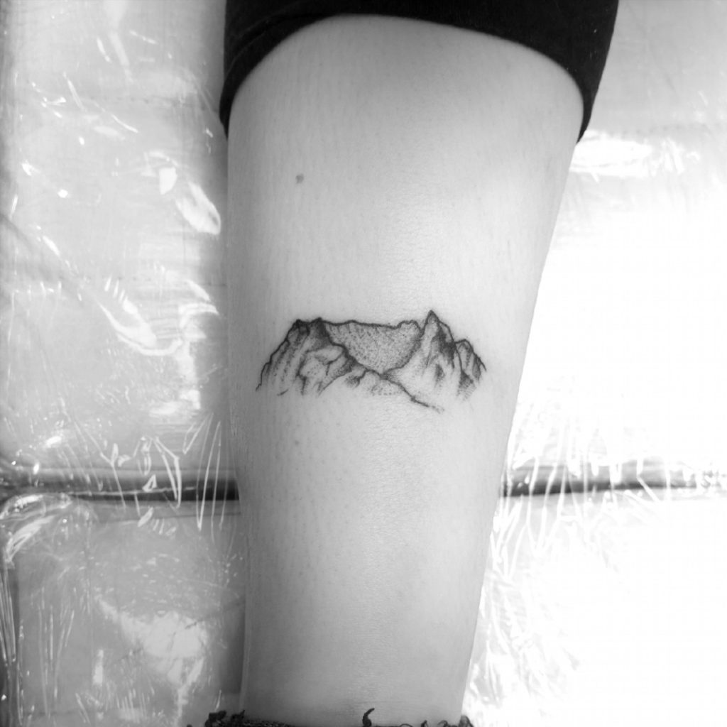 tatuaje estilo puntillismo