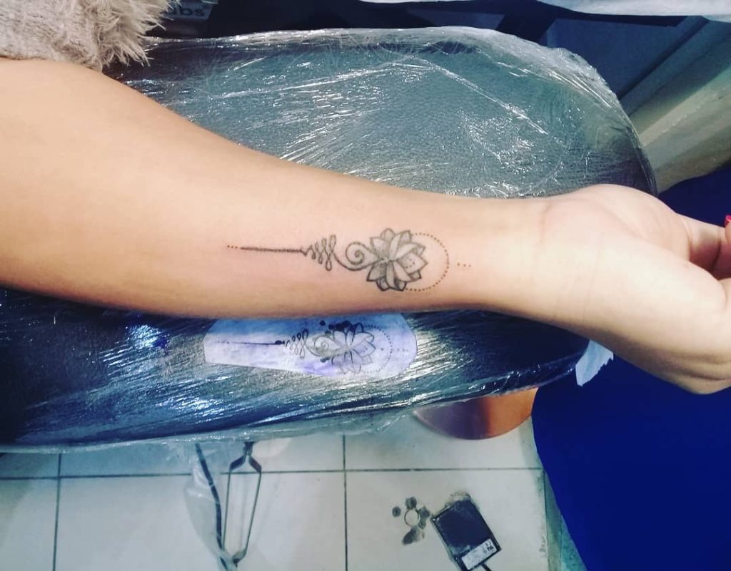 tatuajes estilo linea fina
